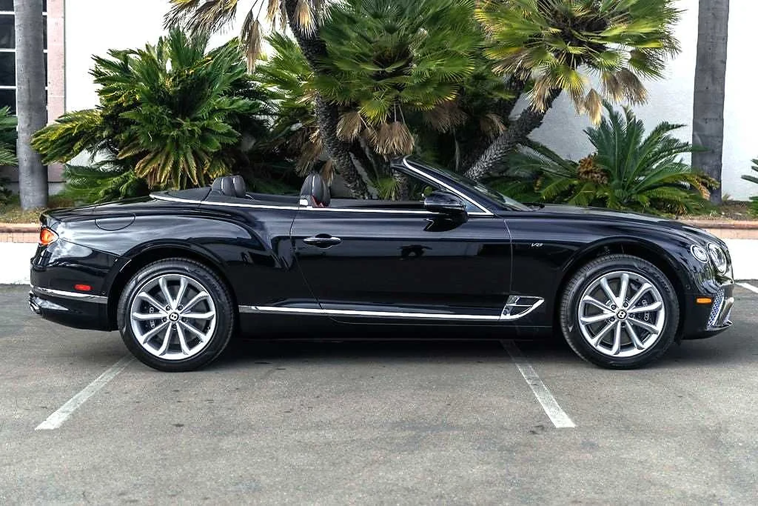 Bentley Continental GTC detail relevant to grand-touring car rentals on M / CARS / MIAMI